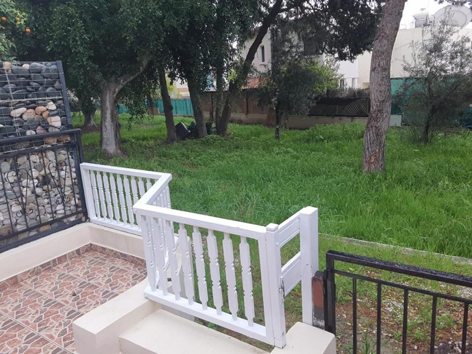 Lovely 2 Bedrooms In The Tourist Area In Paphos . Bagian luar foto